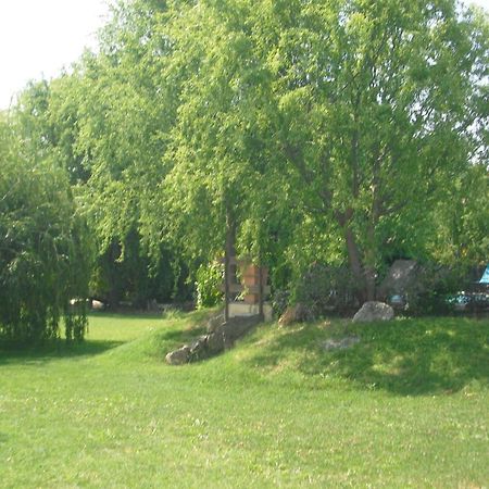 Lou Mas Li Pitchoun "Le Prunier " Apartment Горд Екстериор снимка