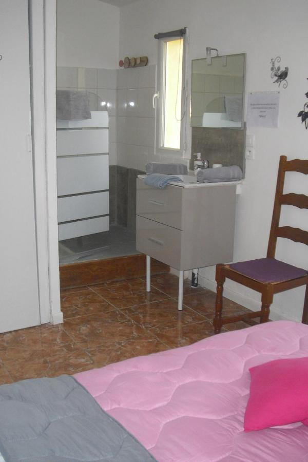 Lou Mas Li Pitchoun "Le Prunier " Apartment Горд Екстериор снимка